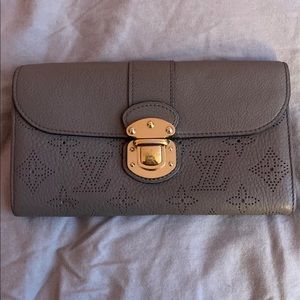 Louis Vuitton Mahina Iris Wallet